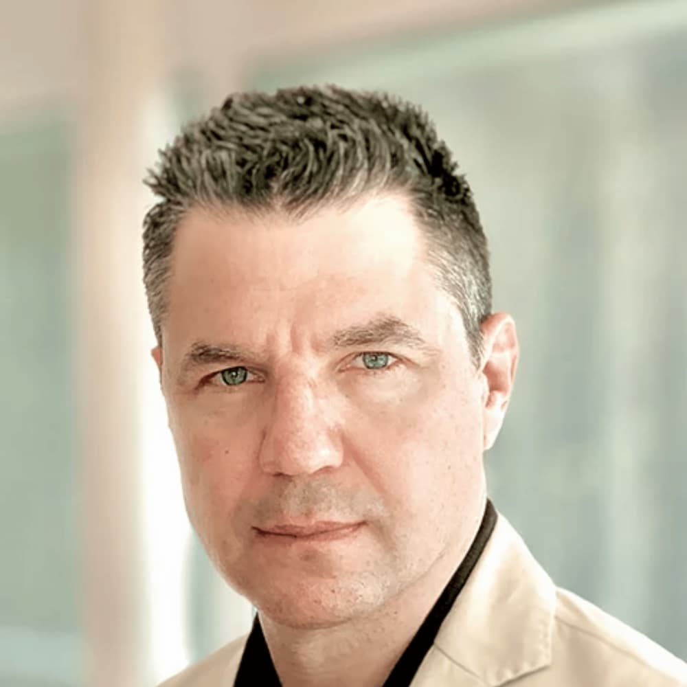 Evangelos Avramakis is an internationally recognized expert in the insurance field. He is known for his ability to anticipate future industry and market trends, as well as his expertise in emerging technologies and innovative business models.