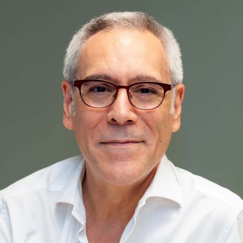 Lluis Martinez Ribes, Agent Inspirateur, Esade